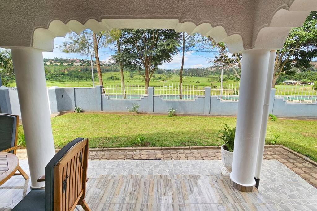 Complete 4-Bedroom House Facing Kigali Golf Course Экстерьер фото
